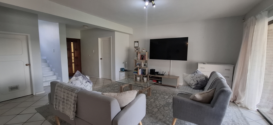 3 Bedroom Property for Sale in Nahoon Valley Park Eastern Cape